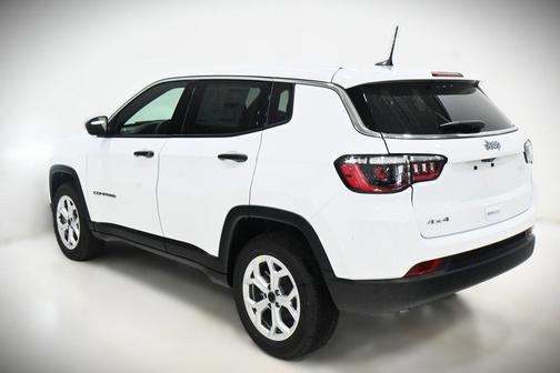 2025 Jeep Compass Sport