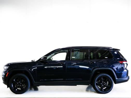 Midnight Sky 2023 Jeep Grand Cherokee L Limited