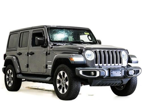 Granite Crystal Metallic Clearcoat 2018 Jeep Wrangler Unlimited Sahara