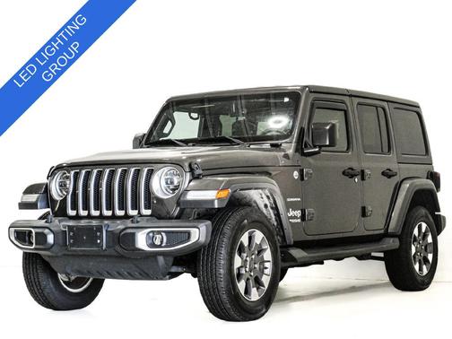 Granite Crystal Metallic Clearcoat 2018 Jeep Wrangler Unlimited Sahara
