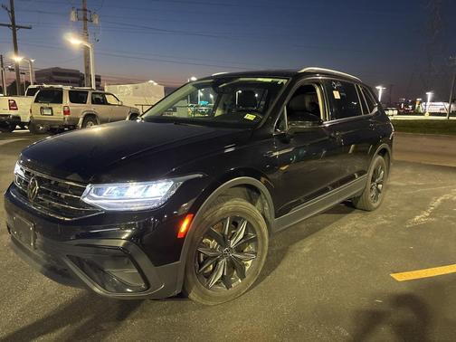 2024 Volkswagen Tiguan 2.0T SE