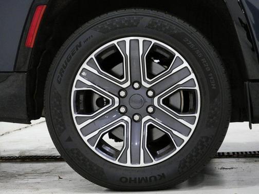 2024 Jeep Wagoneer L Series II 4x4