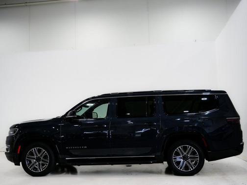 2024 Jeep Wagoneer L Series II 4x4