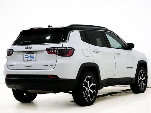 Bright White Clearcoat 2025 Jeep Compass Limited