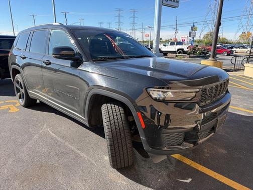 2023 Jeep Grand Cherokee L Altitude