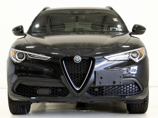 2022 Alfa Romeo Stelvio Ti