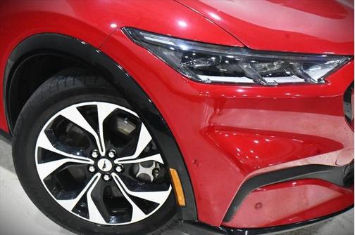 2021 Ford Mustang Mach-E Premium