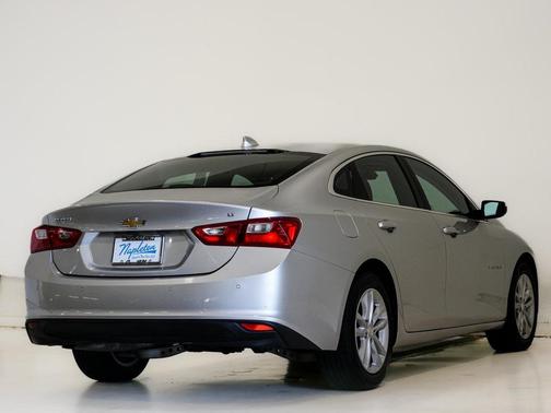 2017 Chevrolet Malibu 1LT