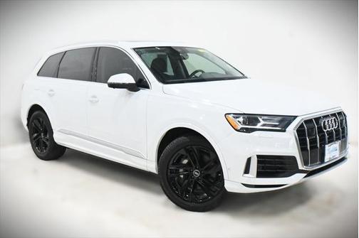 2023 Audi Q7 55 Premium Plus