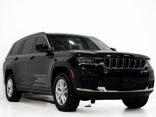 2022 Jeep Grand Cherokee L Laredo