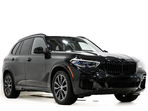 Black Sapphire Metallic 2022 BMW X5 xDrive40i