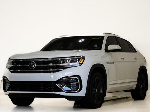 2020 Volkswagen Atlas Cross Sport 3.6L V6 SE w/Technology R-Line