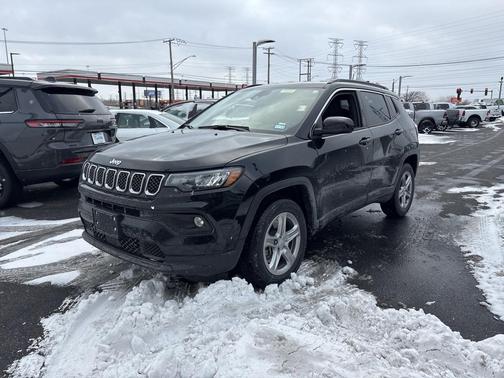 2024 Jeep Compass Latitude
