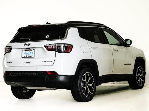 Bright White Clearcoat 2025 Jeep Compass Limited