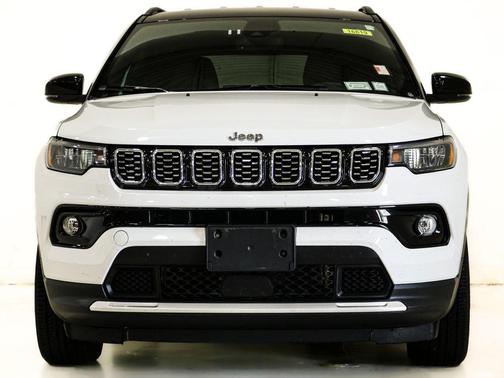 Bright White Clearcoat 2025 Jeep Compass Limited