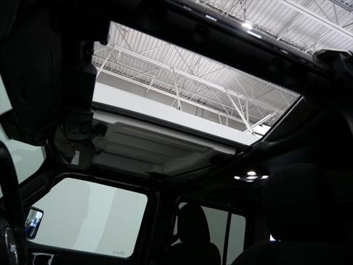 2022 Jeep Wrangler Willys
