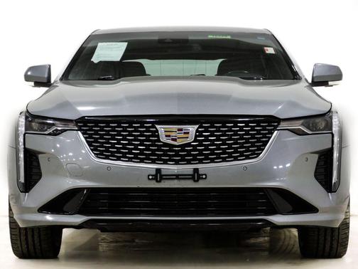 2023 Cadillac CT4 Premium Luxury