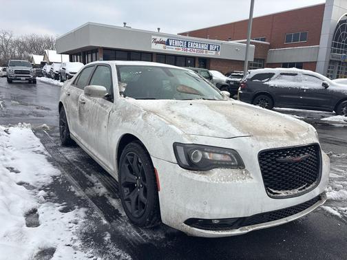 2023 Chrysler 300 S