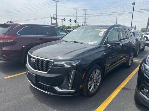 2022 Cadillac XT6 Premium Luxury AWD
