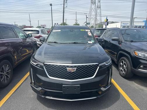 2022 Cadillac XT6 Premium Luxury AWD