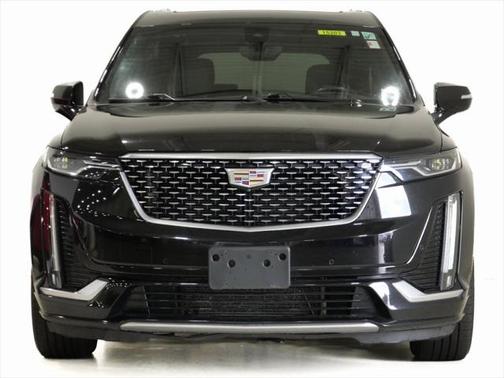 2022 Cadillac XT6 Premium Luxury AWD