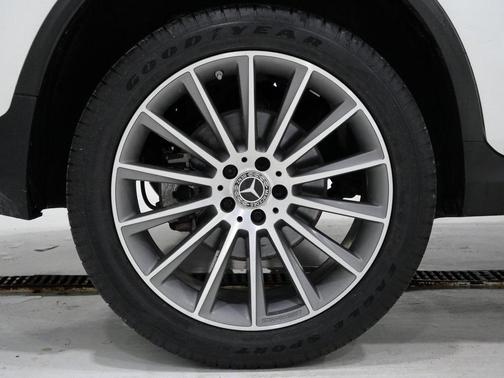 2019 Mercedes-Benz GLC 300 4MATIC Coupe