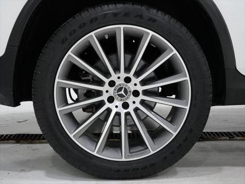 2019 Mercedes-Benz GLC 300 4MATIC Coupe