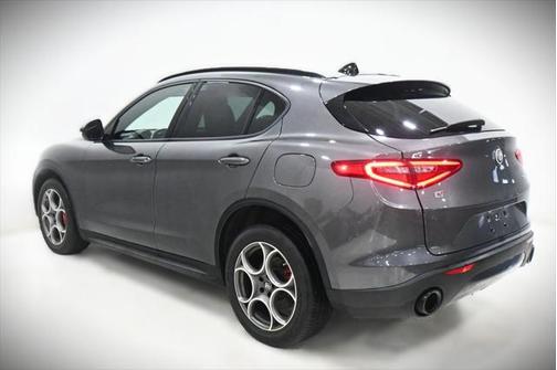 2022 Alfa Romeo Stelvio Sprint