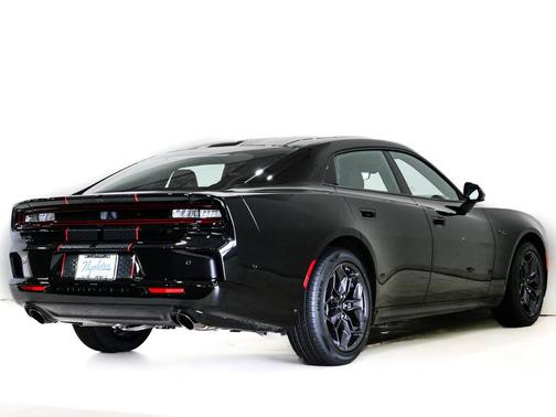 Diamond Black Crystal Pearlcoat 2026 Dodge Charger R/T