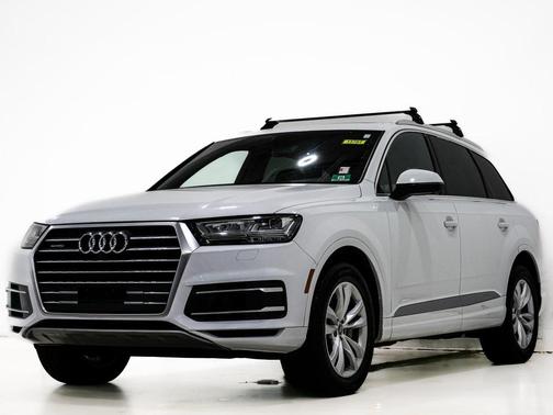 2019 Audi Q7 55 Premium Plus