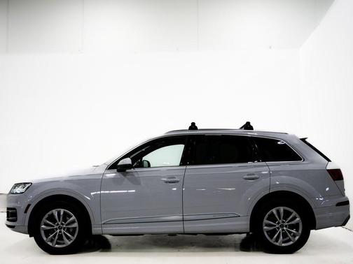 2019 Audi Q7 55 Premium Plus