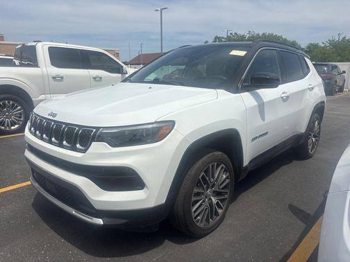 Bright White Clearcoat 2023 Jeep Compass Limited