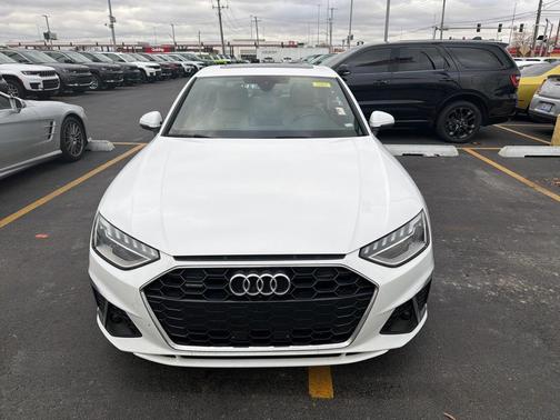 2023 Audi A4 45 S line Premium Plus
