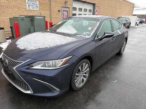 2021 Lexus ES 350 Base