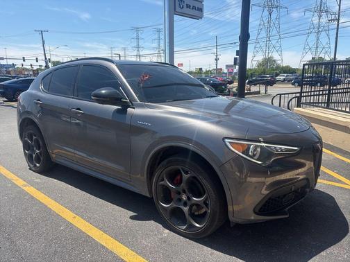 Vesuvio Gray Metallic 2023 Alfa Romeo Stelvio Veloce AWD