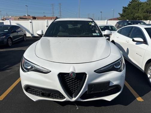 2022 Alfa Romeo Stelvio Sprint