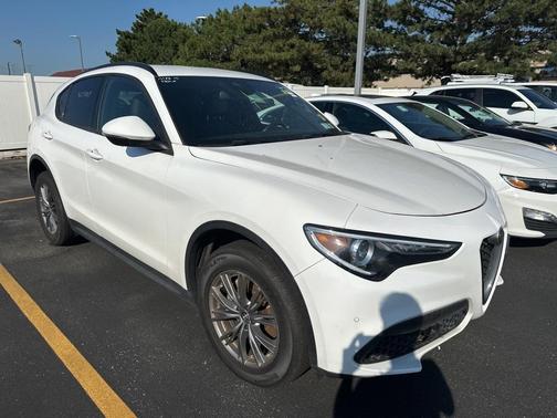 2022 Alfa Romeo Stelvio Sprint