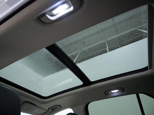 2023 Buick Envision Essence FWD