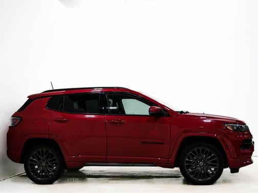 2022 Jeep Compass (RED) Edition 4x4