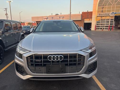2019 Audi Q8 3.0T Premium Plus