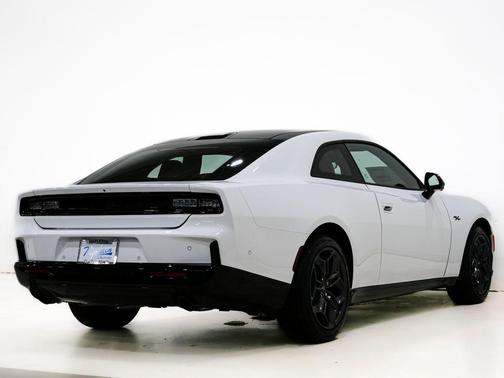 Bright White Clearcoat 2026 Dodge Charger R/T