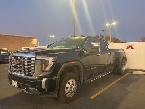 2024 GMC Sierra 3500 Denali
