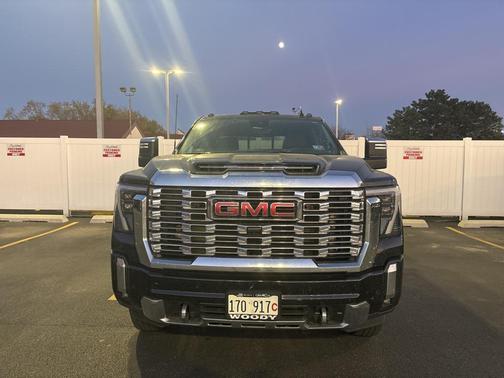 2024 GMC Sierra 3500 Denali