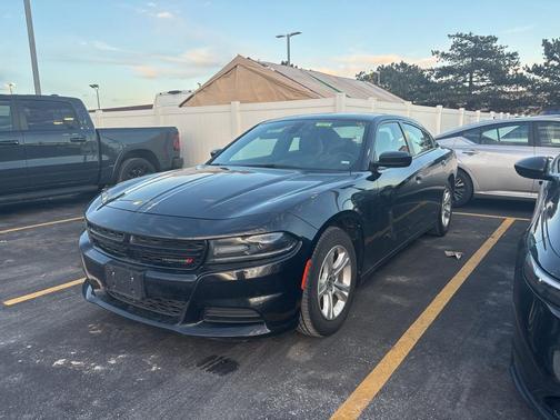 2019 Dodge Charger SXT