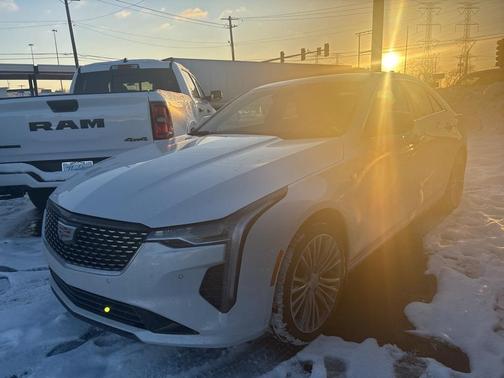 2020 Cadillac CT4 Premium Luxury