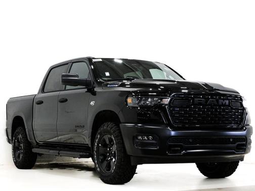 2026 RAM 1500 Warlock Crew Cab 4x4 5'7' Box