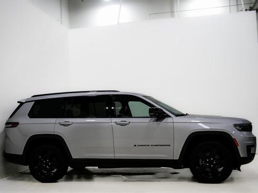 2021 Jeep Grand Cherokee L Altitude