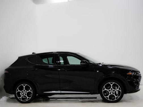 2024 Alfa Romeo Tonale Ti EAWD