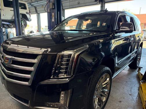 2019 Cadillac Escalade Premium Luxury