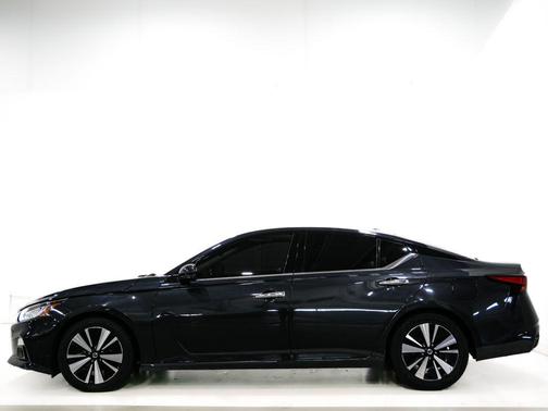 Storm Blue Metallic 2020 Nissan Altima 2.5 SL